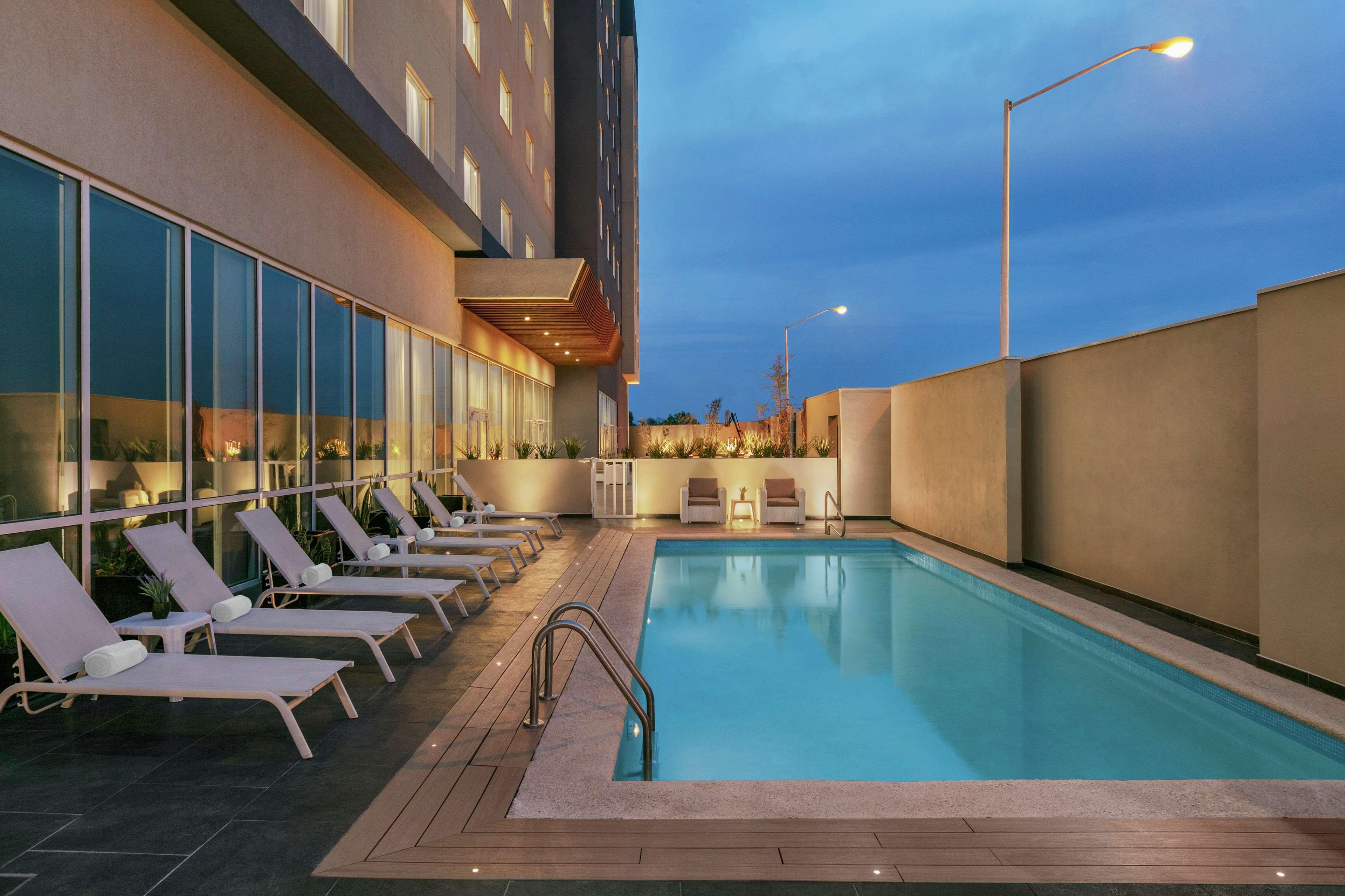Homewood Suites By Hilton Monterrey Аподака Экстерьер фото
